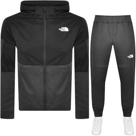 north face mittellegi tracksuit.